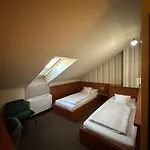 Europa és étterem 3*