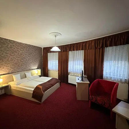 Europa és étterem Hotel Nyíregyháza