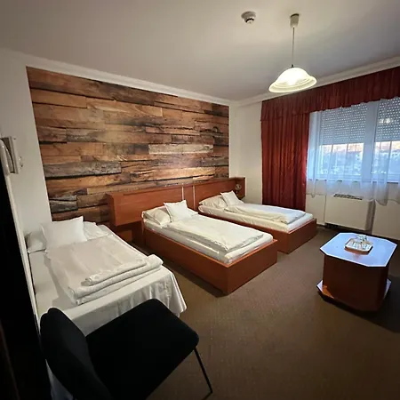 Europa és étterem Hotel