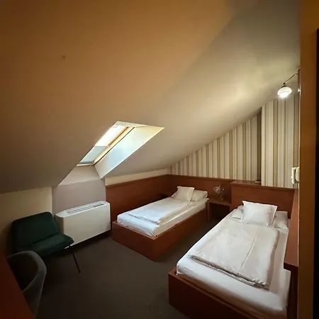 Europa és étterem 3*