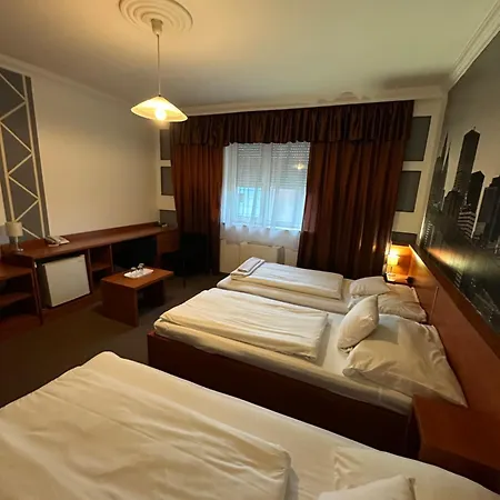 Europa és étterem Hotel Nyíregyháza