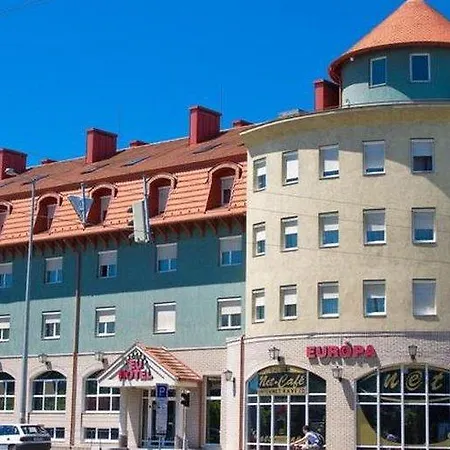 Europa Es Etterem Hotel 3*
