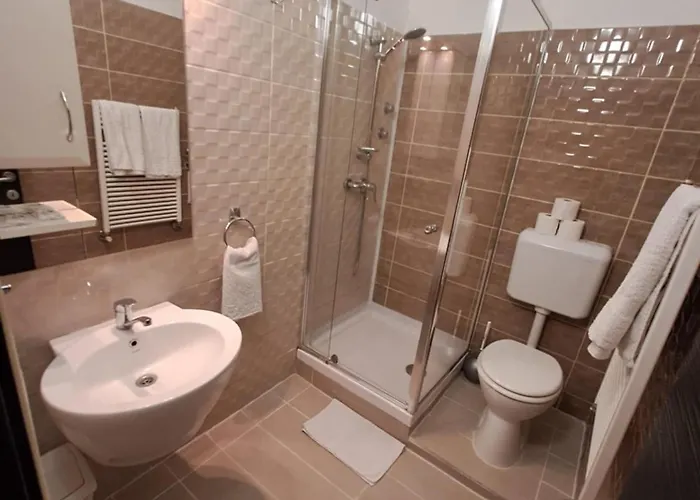 Szálloda Europa és étterem 3*