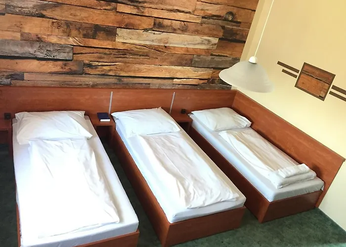 Europa és étterem Szálloda 3*