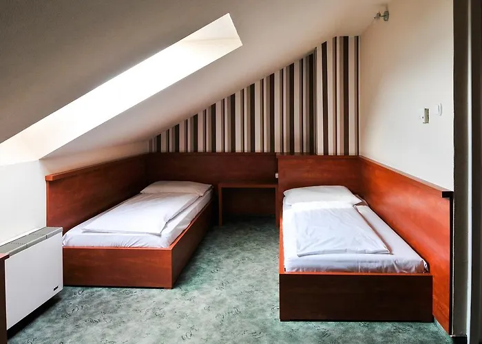 Europa és étterem Szálloda 3*